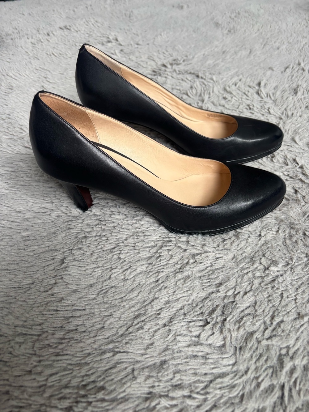 Cole Haan Classic Black Leather Women's Mid Heel Pumps Nike Air size 10